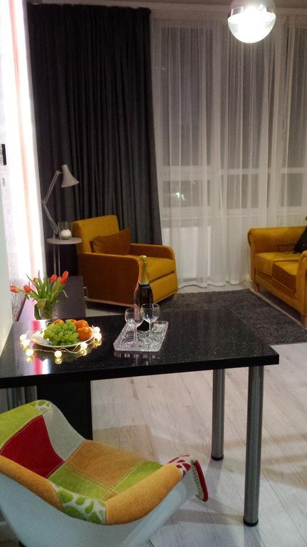 Apartamenty Centrum Krawiecka Ζιελόνα Γκόρα Εξωτερικό φωτογραφία