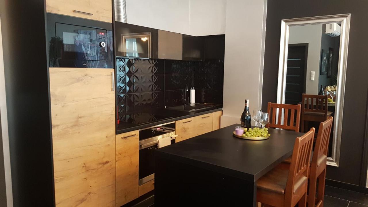 Apartamenty Centrum Krawiecka Ζιελόνα Γκόρα Εξωτερικό φωτογραφία